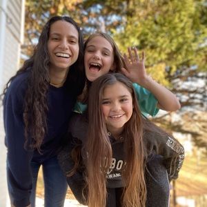 Meet your Posher, Evelyn